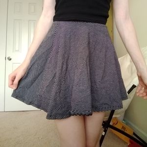 SO SKIRT / CUTE AND SHORT / COTTON MATERIAL